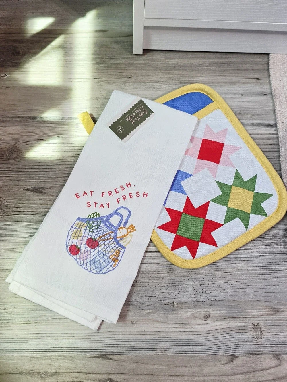 Target Bullseye Summer 2026 Dish Towel & Potholder Set - Eat Fresh Market